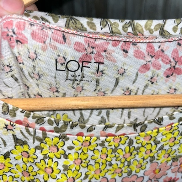 Loft Floral Tee - Picture 4 of 4
